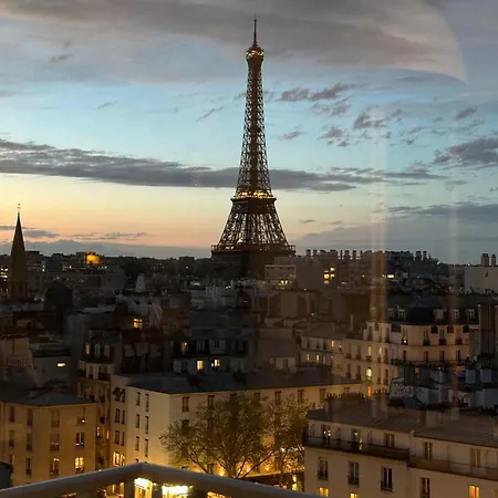 Apartmán Tour Eiffel - *