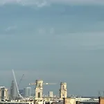 Апартаменты Tour Eiffel -
