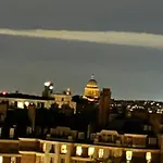 Апартаменты Tour Eiffel -