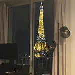Апартаменты Tour Eiffel - Париж